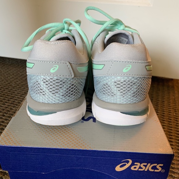 ASICS sneakers - Picture 3 of 5